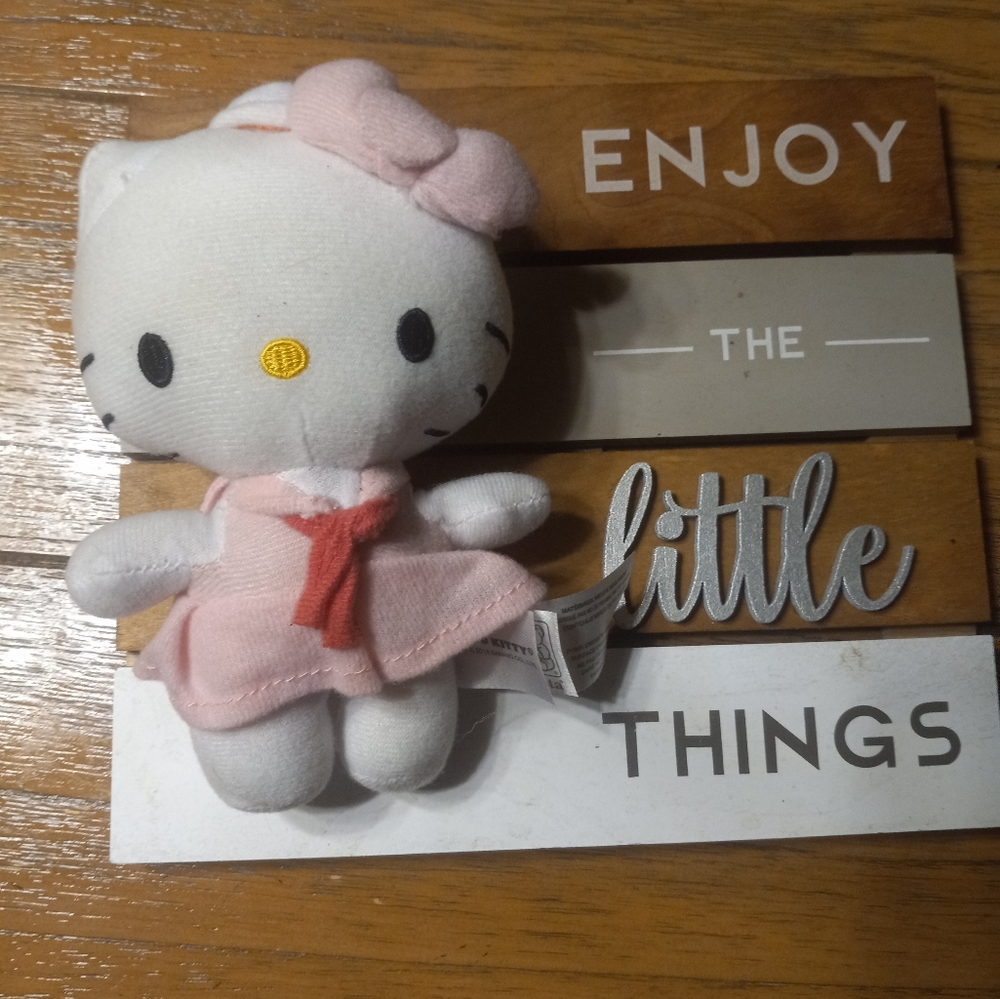 Hello kitty